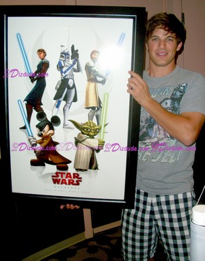 Star Wars Weekends 2009 Poster 1 Back Held By Matt Lanter In 2011